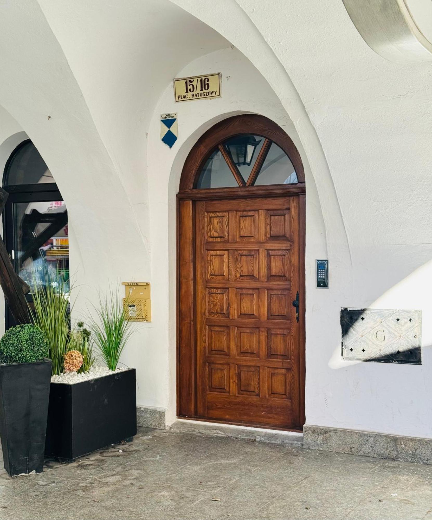 Apartement Starowka イェレニャ・グーラ エクステリア 写真